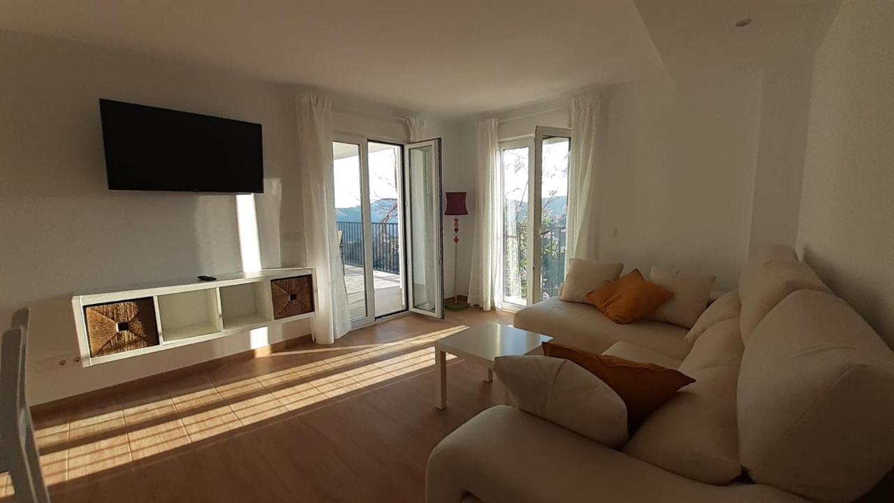 פריחיליאנה Apartamento Del Sol מראה חיצוני תמונה