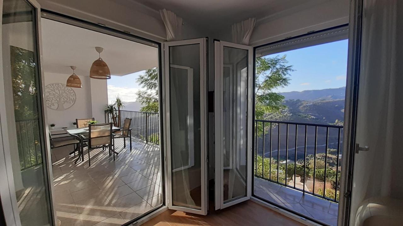 פריחיליאנה Apartamento Del Sol מראה חיצוני תמונה